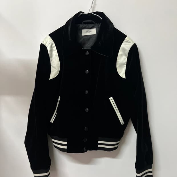 롤링스튜디오 벨벳 바시티