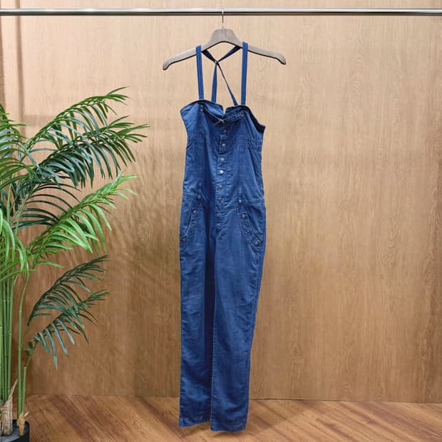 디젤 스트랩 점프수트 스냅 버튼업 멀티 포켓 로고 자수 디테일 네이비