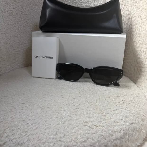 젠틀몬스터 로코코01