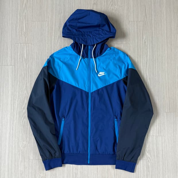 나이키 윈드러너 바람막이