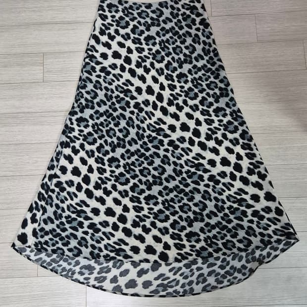 자라 블루 레오파드 롱스커트 xs
