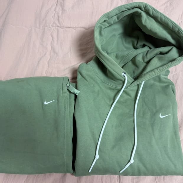 나이키 NRG 솔로스우시 셋업 판매