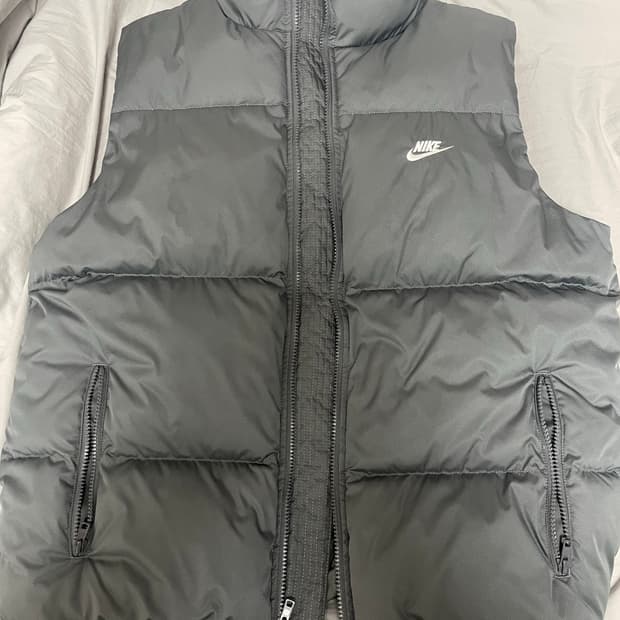 나이키 패딩 조끼 회색
