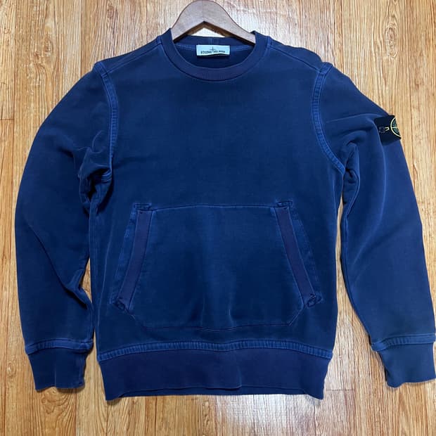 스톤아일랜드 맨투맨