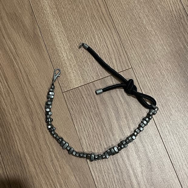 해칭룸 스톤볼 목걸이