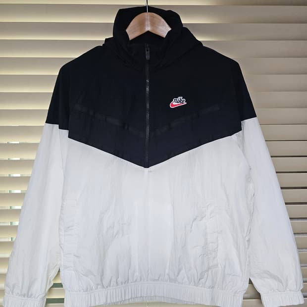 나이키 헤리티지 윈드러너 아노락 바람막이 M