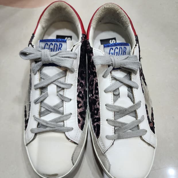 골든구스 스팽글 슈퍼스타 레오파드 스니커즈 37