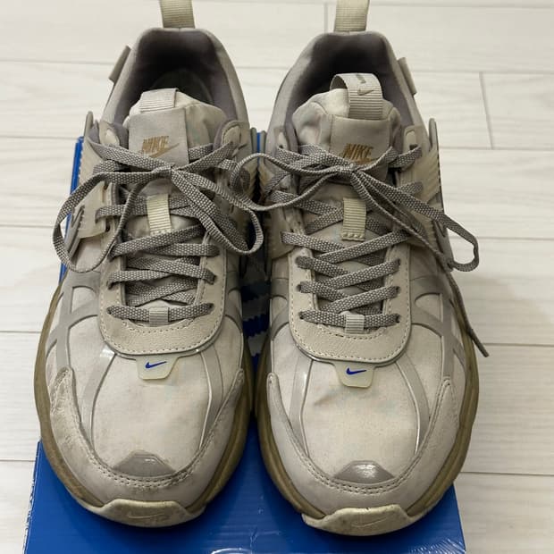 나이키 우먼스 V2K 고어텍스 라이트아이언오어카키 240mm