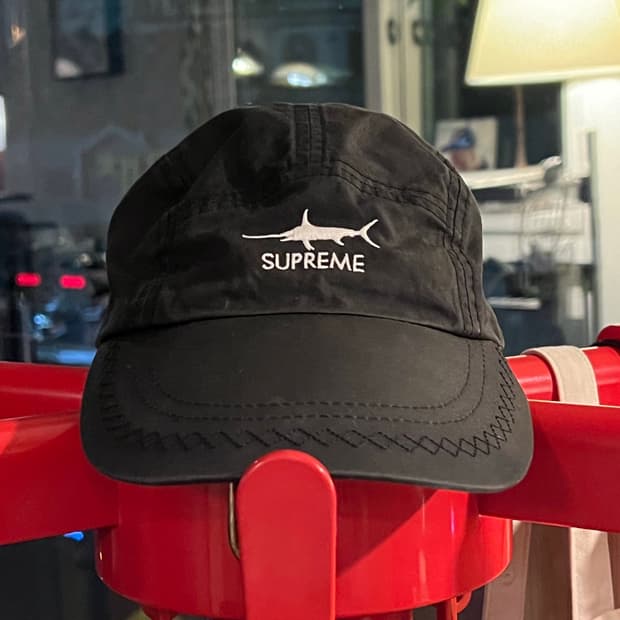 슈프림 캡