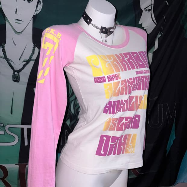 Y2K-style raglan tee  + Punk shorts set