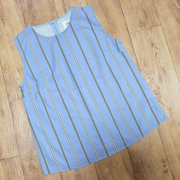 어몽(among) 스트라이프 블라우스 55 