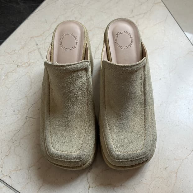 마뗑킴 통굽 뮬(베이지/230)