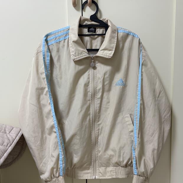 아디다스 올드스쿨 바람막이