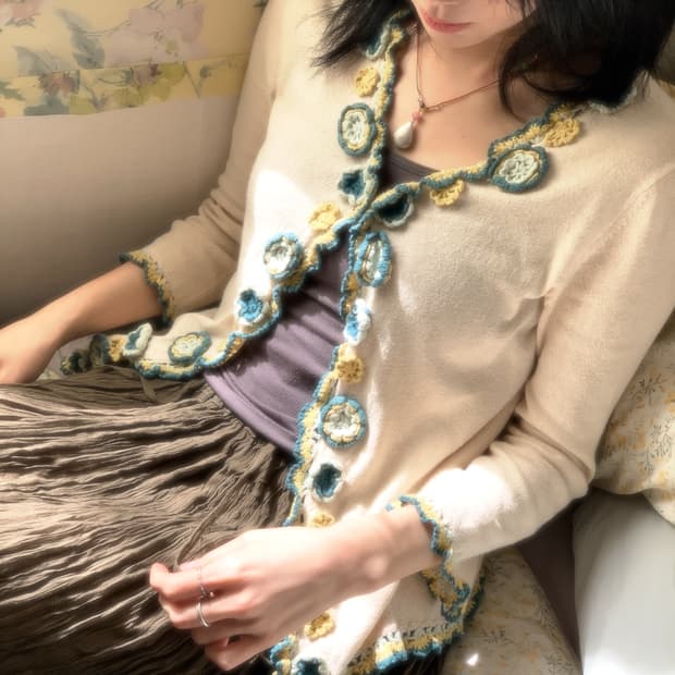 플라워 나비 프릴 가디건