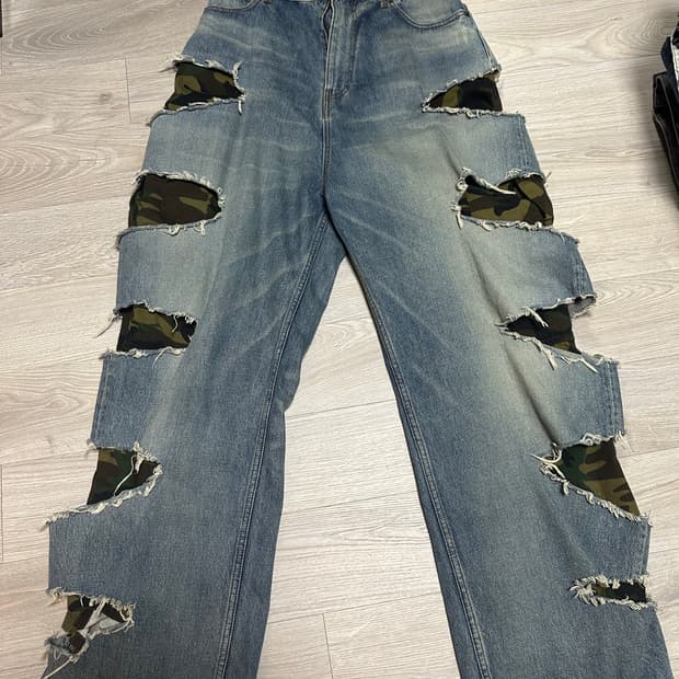 발렌시아가 카모 슬래쉬 데님 S