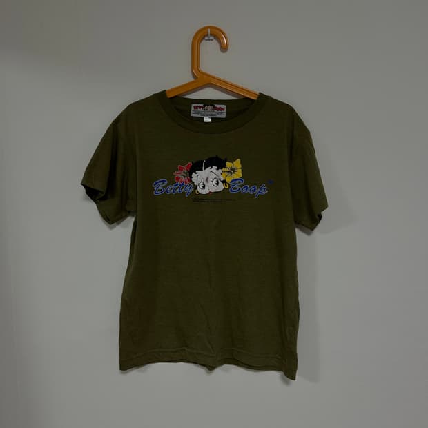 Betty boop graphic t-shirts