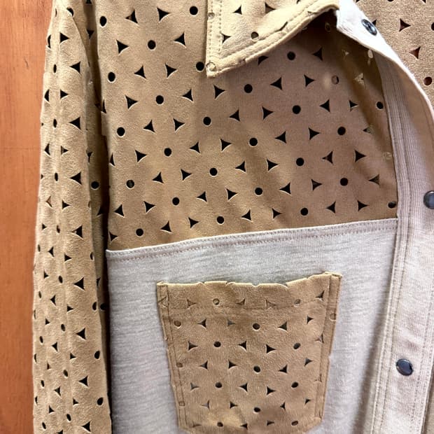 APPARUE Laser-Cut Detail Mixed Shirt