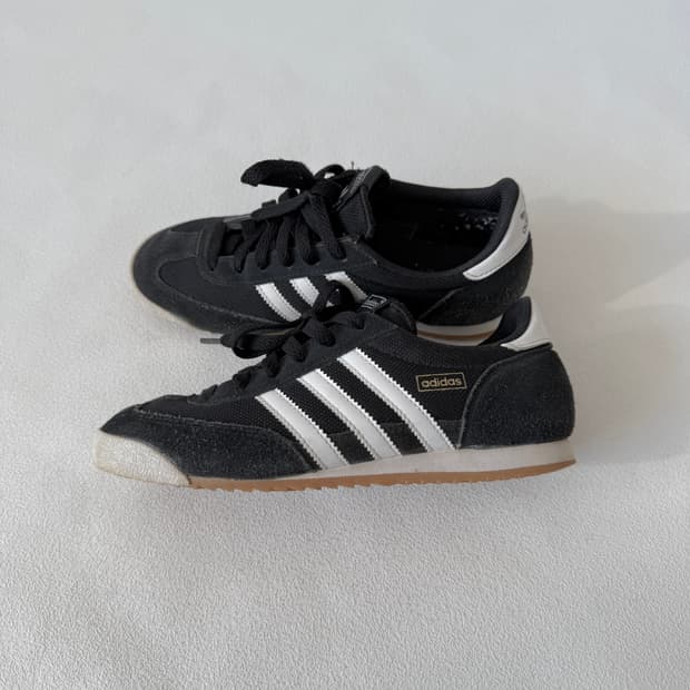 [230]아디다스(adidas) 누벅 스니커즈