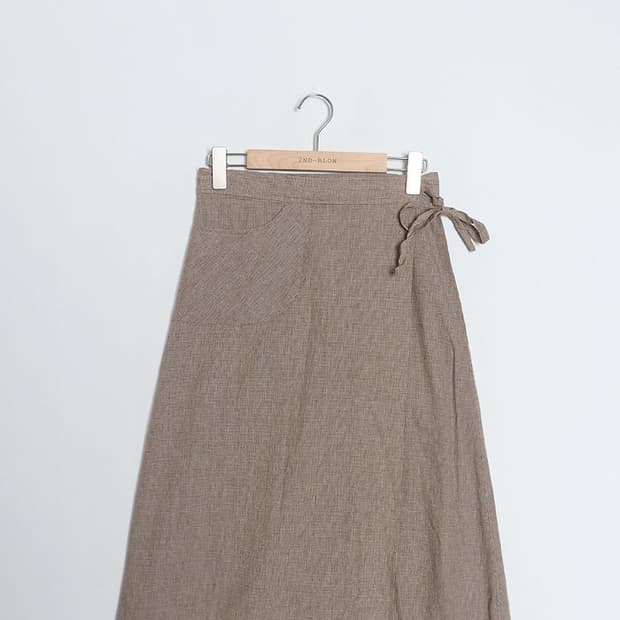 Studio clip Wrap Skirt (26~27)