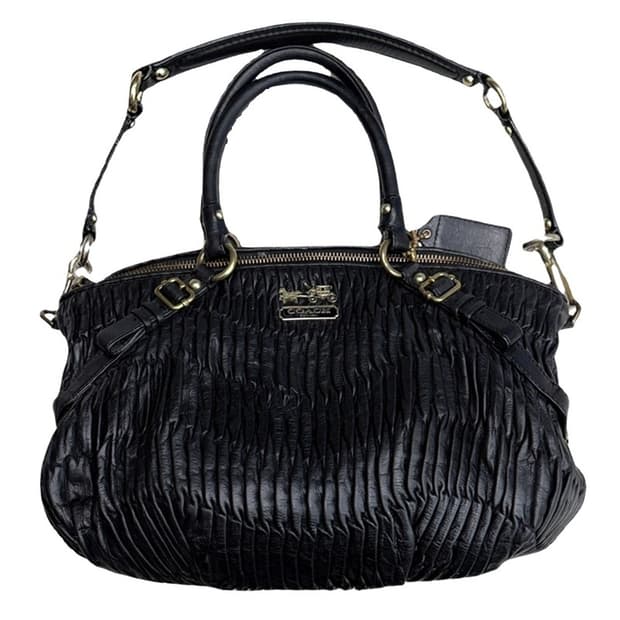 COACH 메디슨 게더드 레더 소피아 사첼백