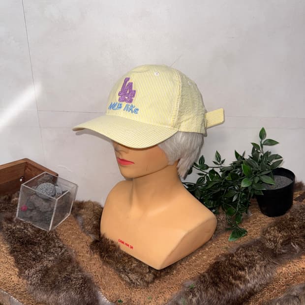 MLB lemon stripe back ribbon ball cap
