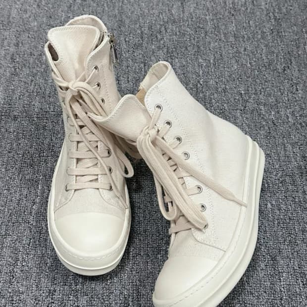 릭오웬스 다크쉐도우 밀크 36