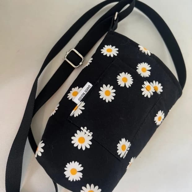 쁘띠코코 데이지 텀블러백