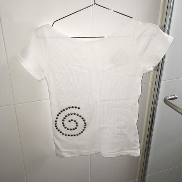 텍스처 서울 스터드 디