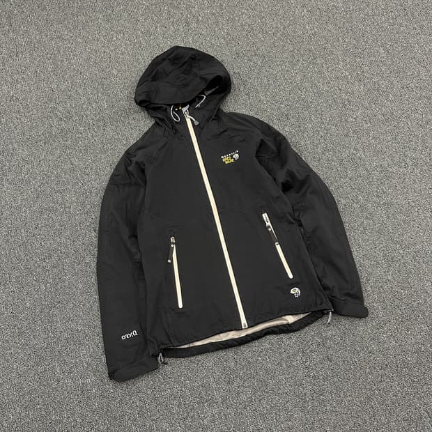 S) 마운틴 하드웨어 소프트 쉘 블랙 바람막이