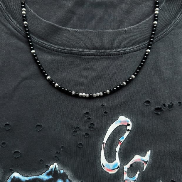 라오브젝트 BLACK BEADS NECKLACE
