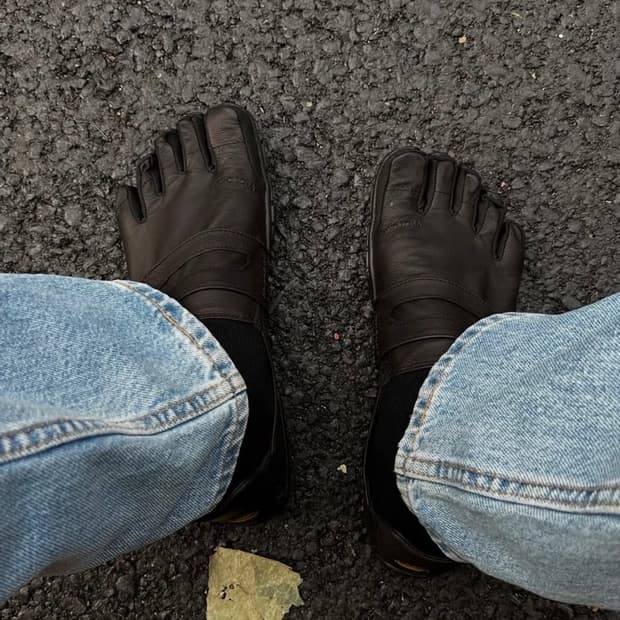 42) 파이브핑거스 Fivefingers CVT on Leather