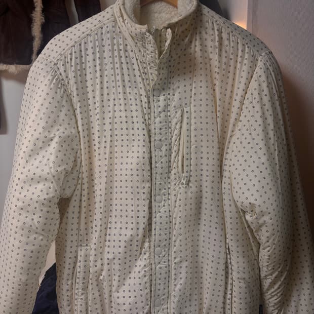 스투시 리버시블 패딩