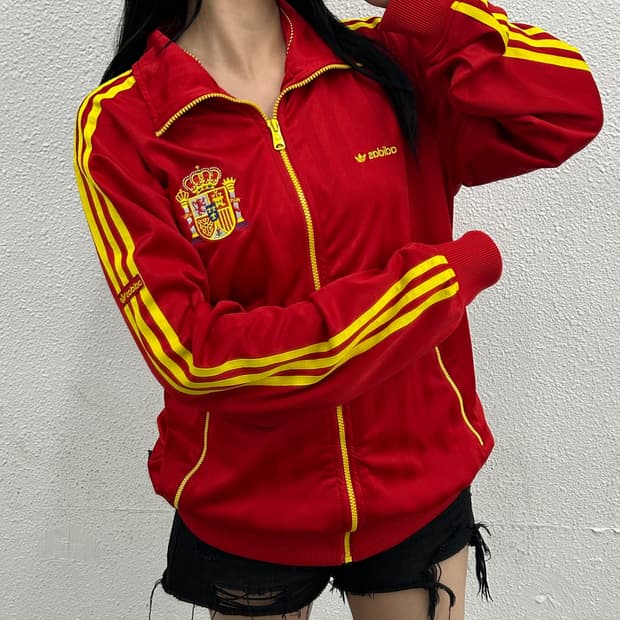 아디다스 스페인 에스파냐 옐로우라인 레드 트랙탑 110