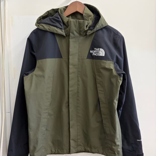 N63. 노스페이스 데날리 바람막이 카키