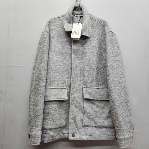새상품급 자라 ZARA 그레이 부클 자켓 L(XL)