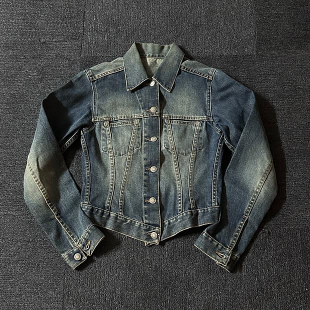 Gucci 구찌 녹워싱 G-Jean Distressed 인디고 데님자켓