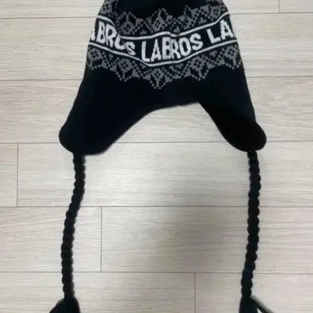 라브로스 이어랩 비니 