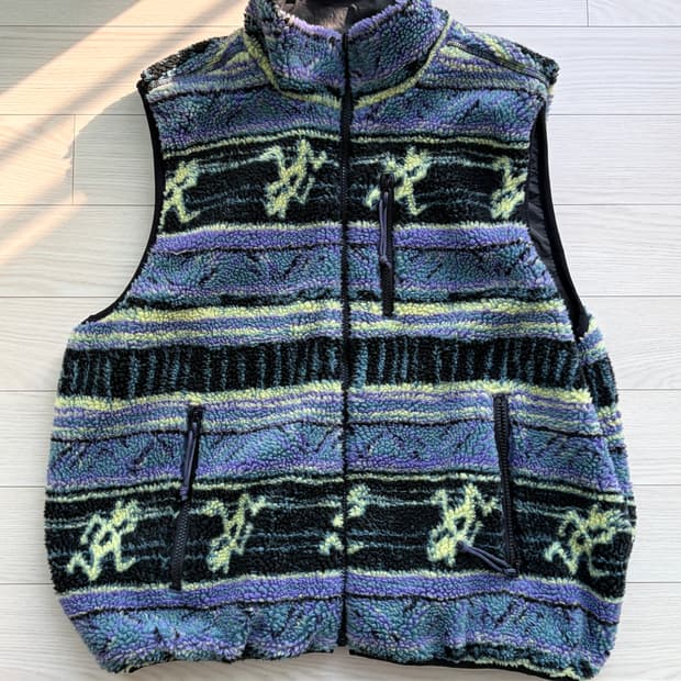 디스이즈네버댓x그라미티 리버시블 플리스 베스트 조끼 M (100)