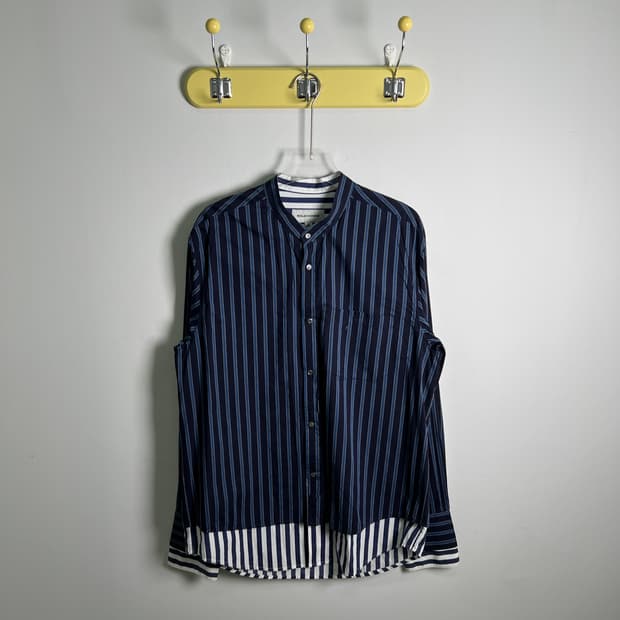 솔리드옴므 네이비 스트라이프 더블 레이어드 셔츠 48