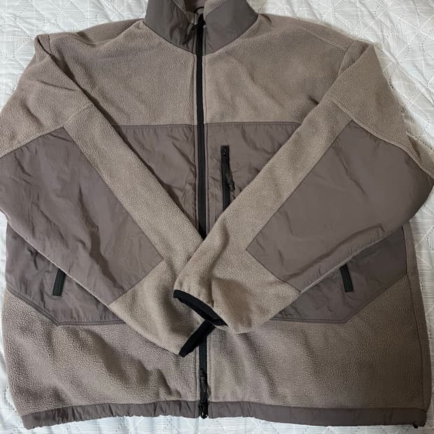 모입브 [AW23] HIKER JUMPER / OLIVE GRA이프