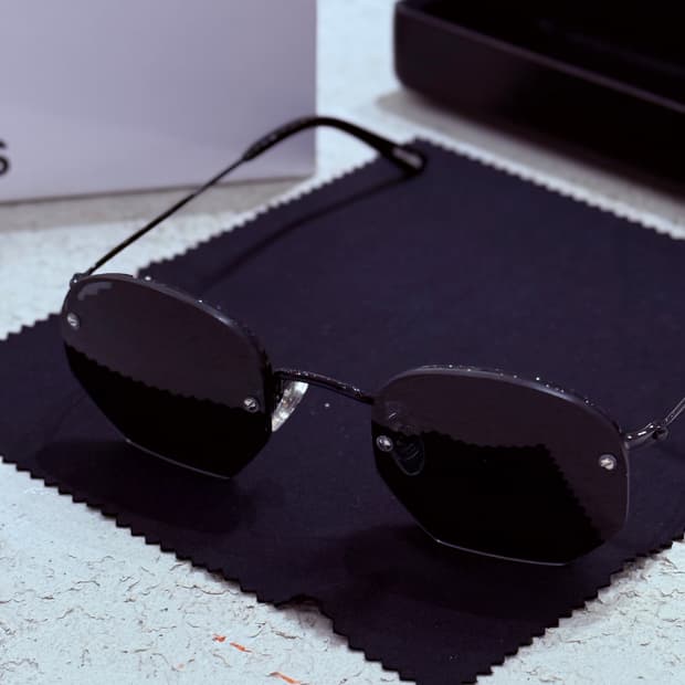 아워레가시 워크샵 선버디아이웨어 메탈블랙