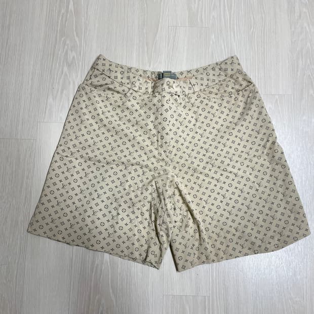 루이비통 모노그램 반바지