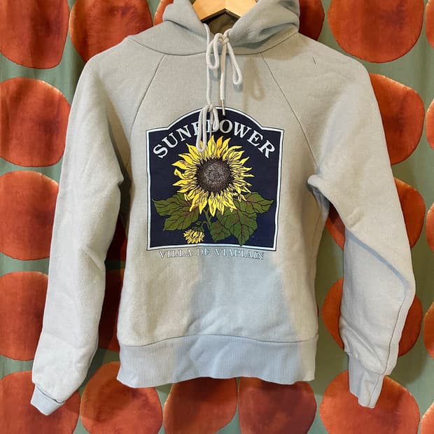 Viaplain 후드티 판매합니다. 