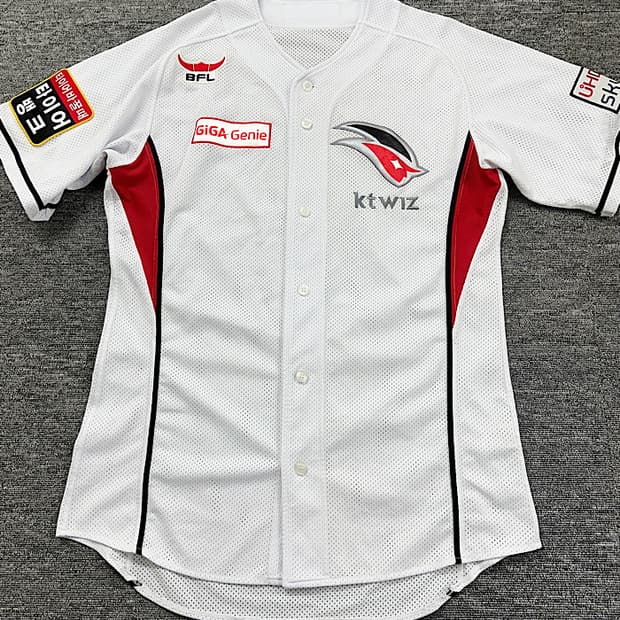 KT위즈 유니폼 XL 