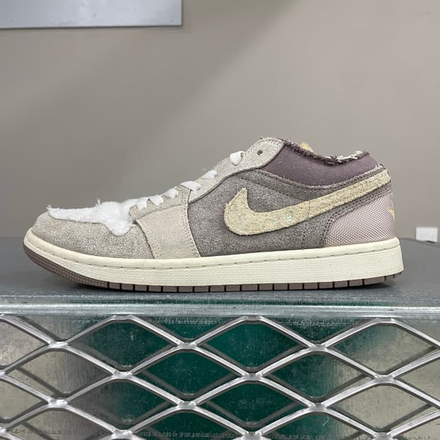 나이키 조던1 로우 크래프트 토프 헤이즈 265