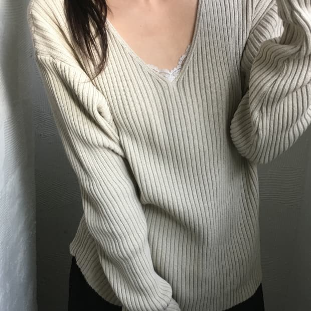 C.P. Company CP 컴퍼니 베이지 브이넥 니트 