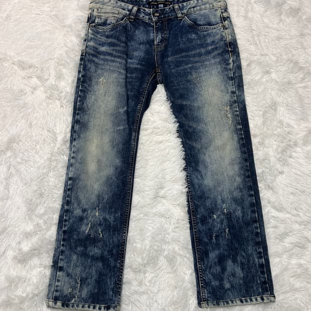 ice distressed washing denim