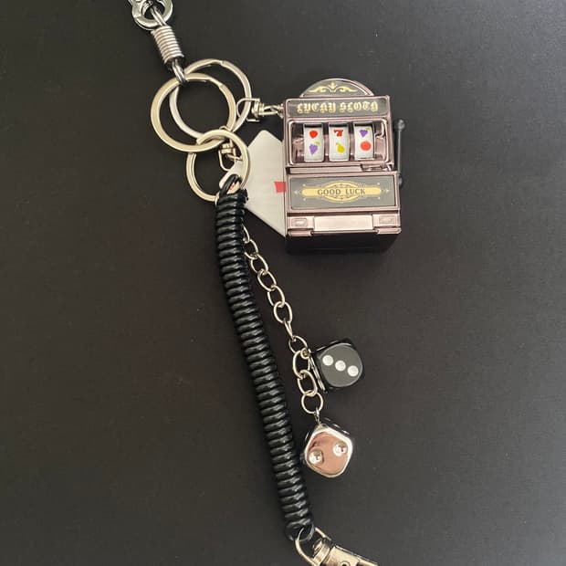 럭키 슬롯머신 키링