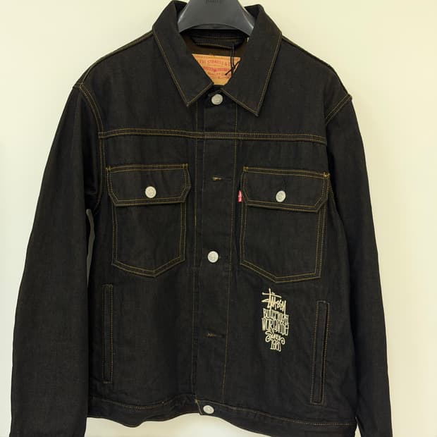[L] 스투시x리바이스 크리스피 린스 트러커 데님 자켓