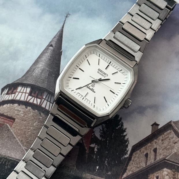 세이코 Seiko 쿼츠 스퀘어 Silvewave